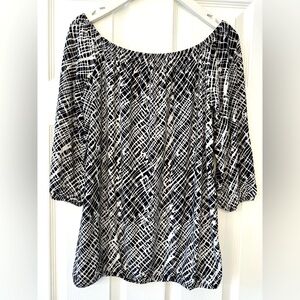 THE LIMITED patterned blouse with elastic neck and 3/4 sleeves - size S